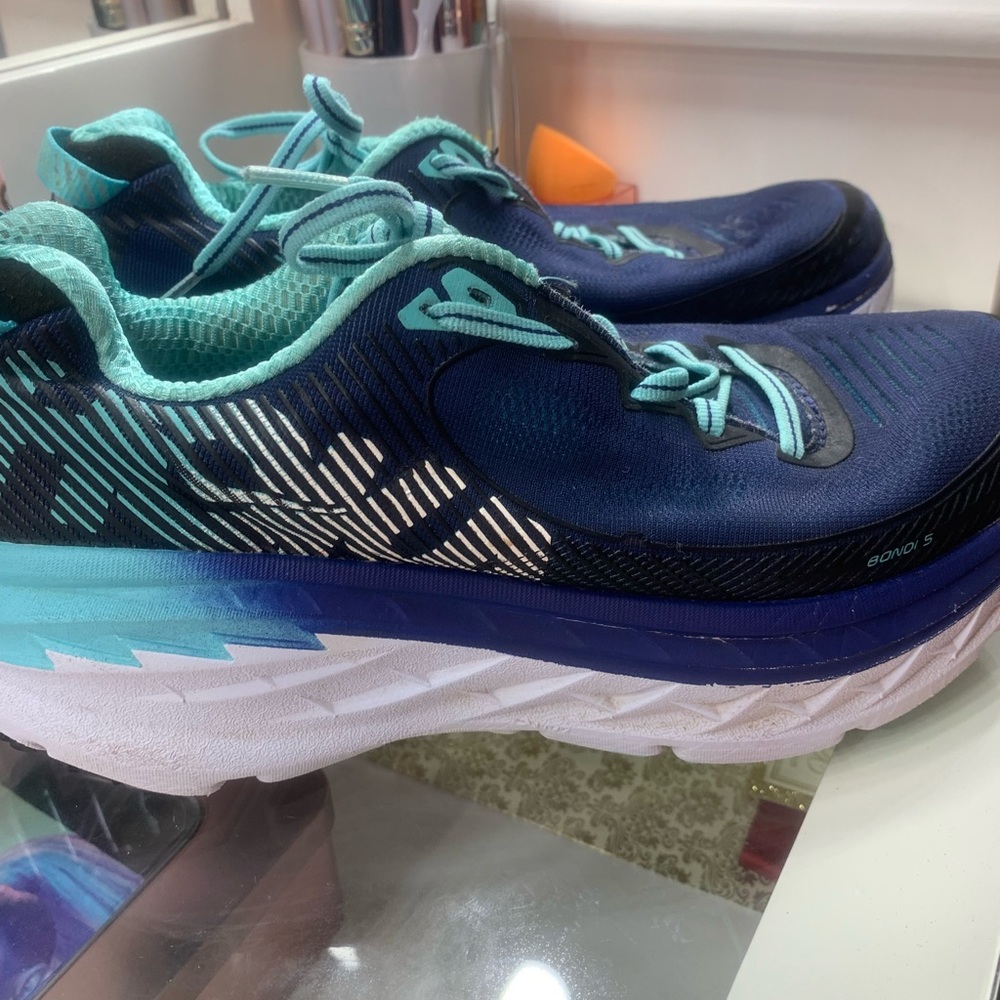 Hoka Bondi 5 blue womens size 8